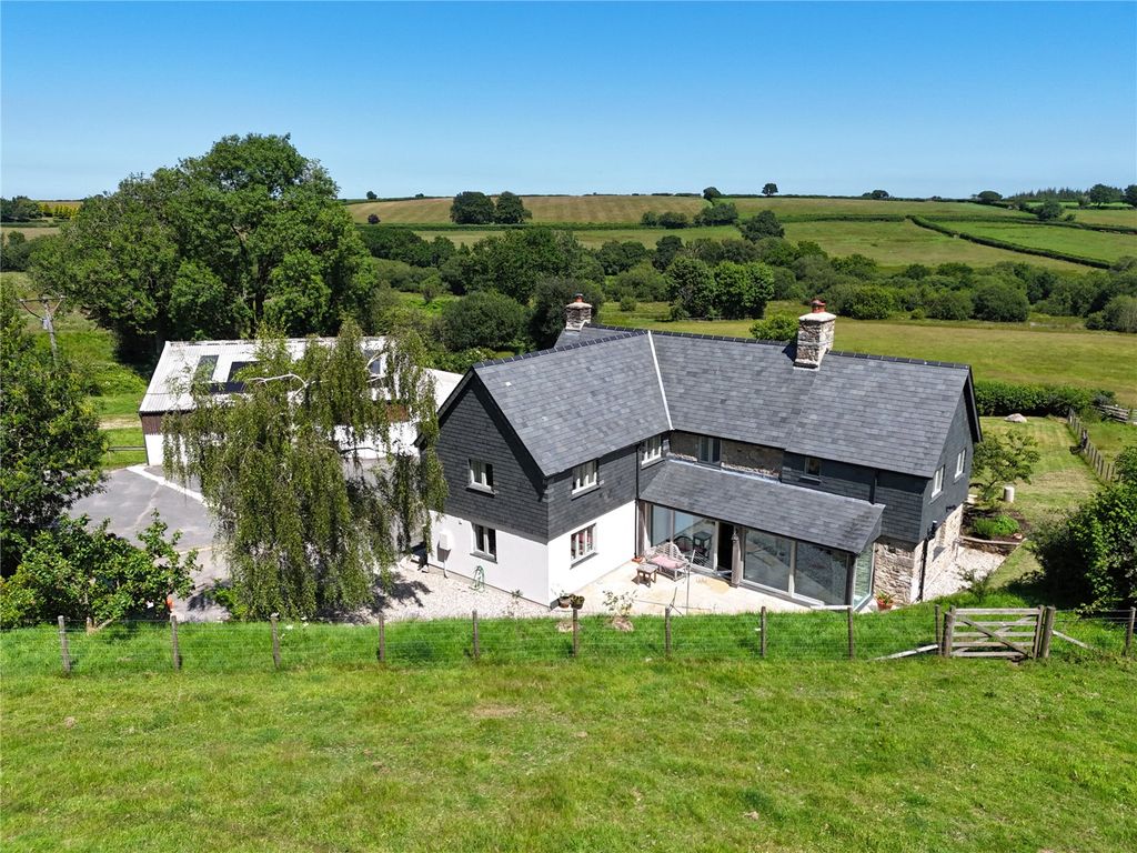 Property photo 2 of 23 Picture 2