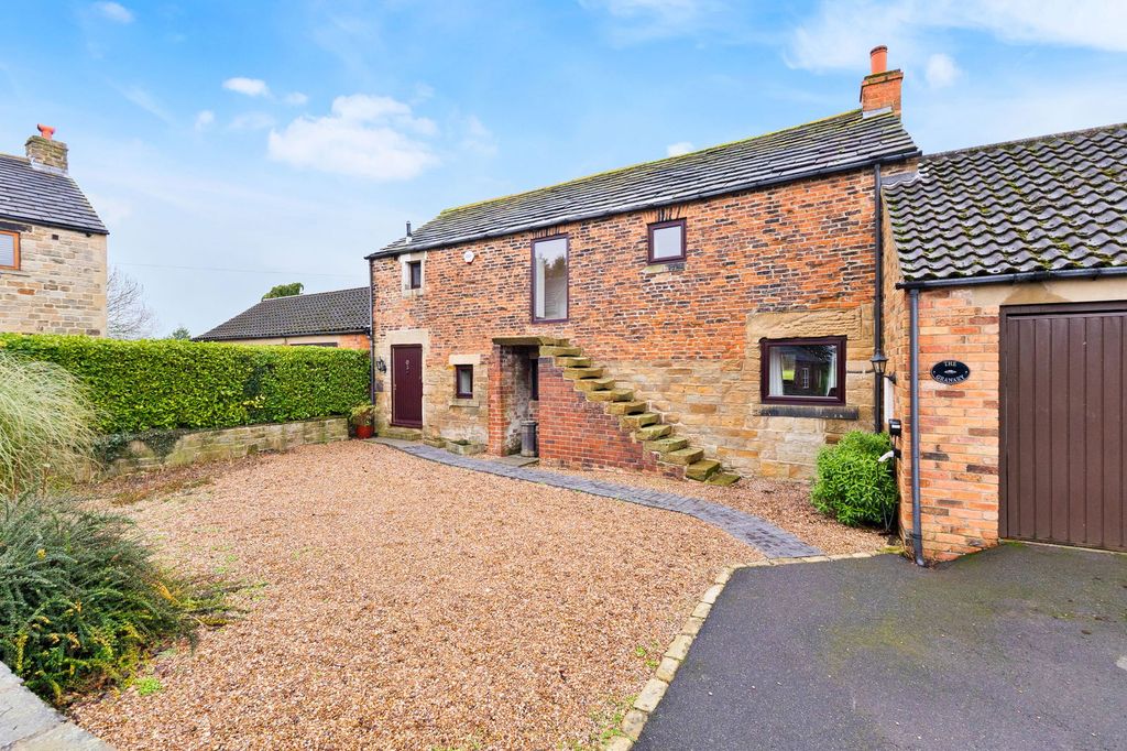 Property photo 1 of 41