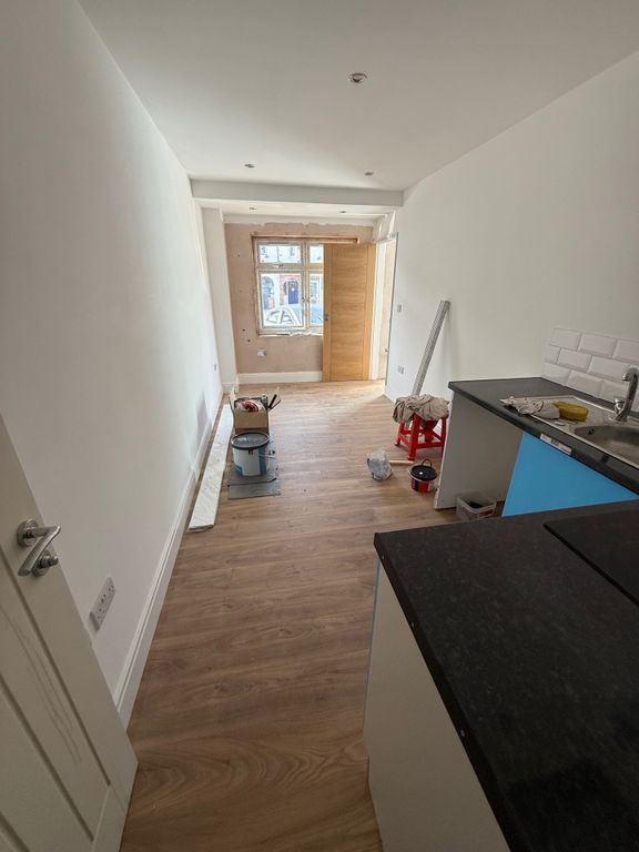 Property photo 2 of 3