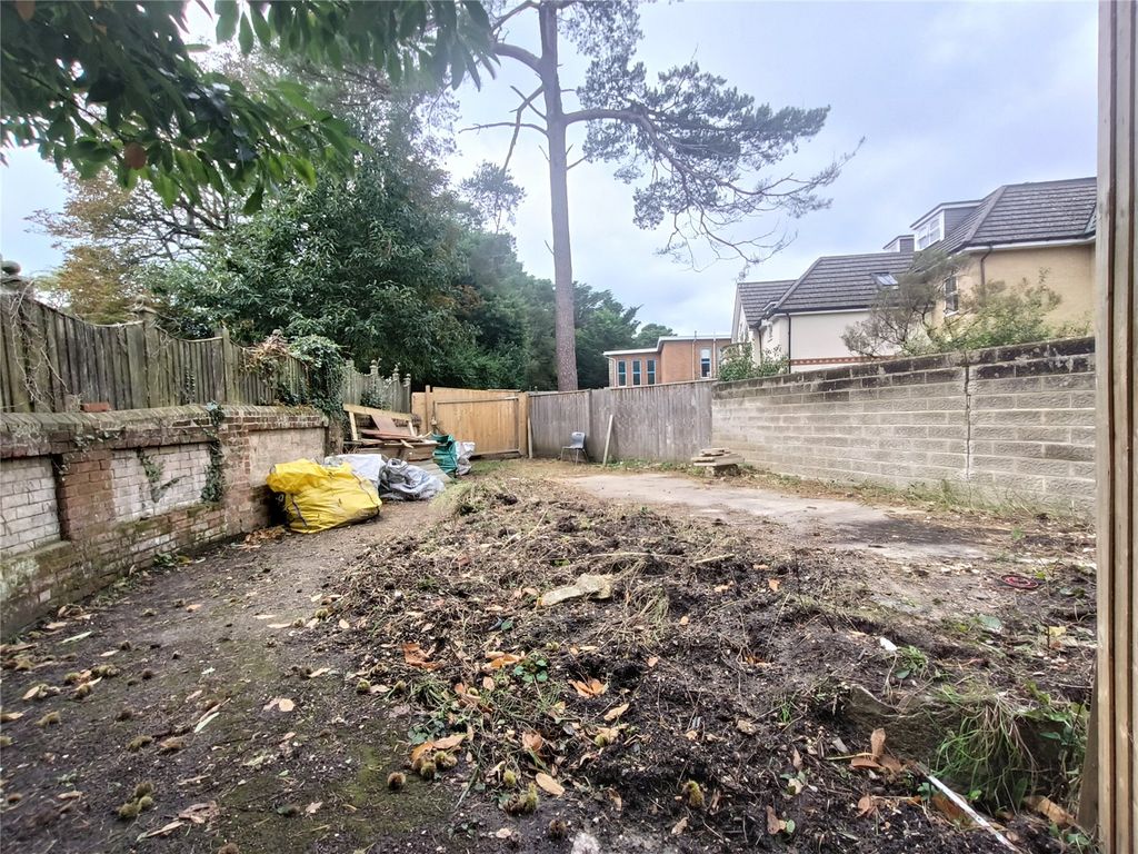 Property photo 3 of 6 Plot