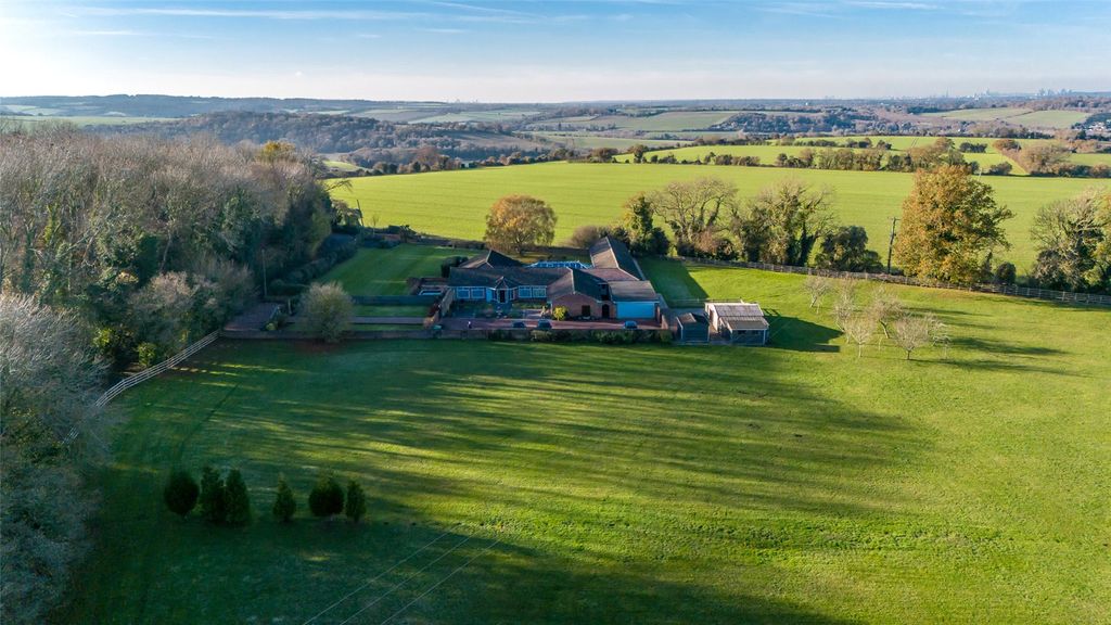 Property photo 3 of 39 Picture No. 42