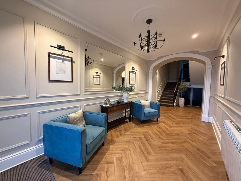 Property photo 2 of 7 Photograph