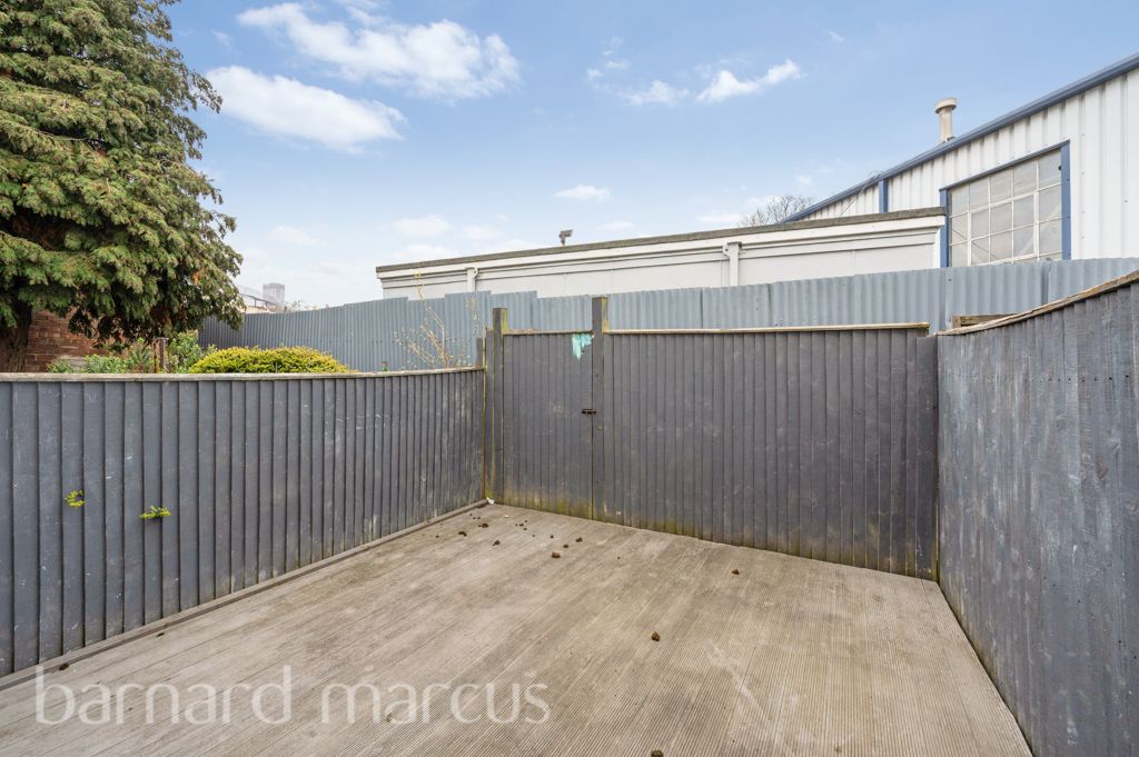 Property photo 2 of 7 Image