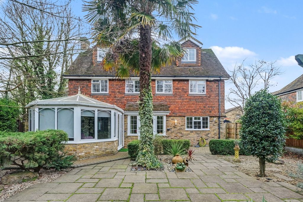 Property photo 1 of 26