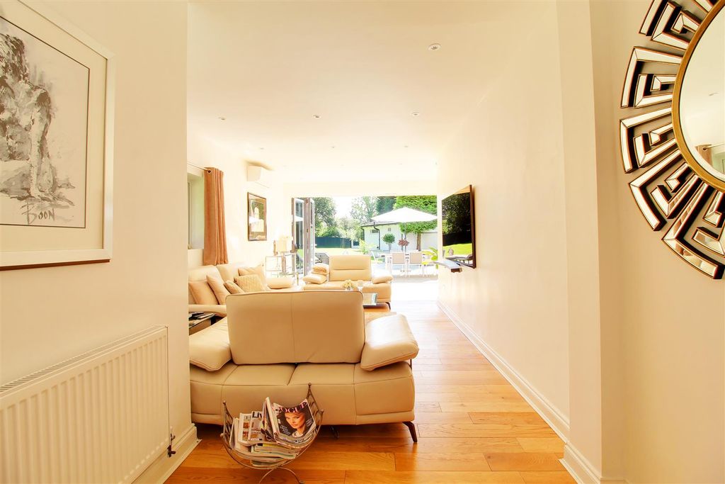Additional image 31 of 5 bed detached house for saleDixons Hill Close, North Mymms AL9