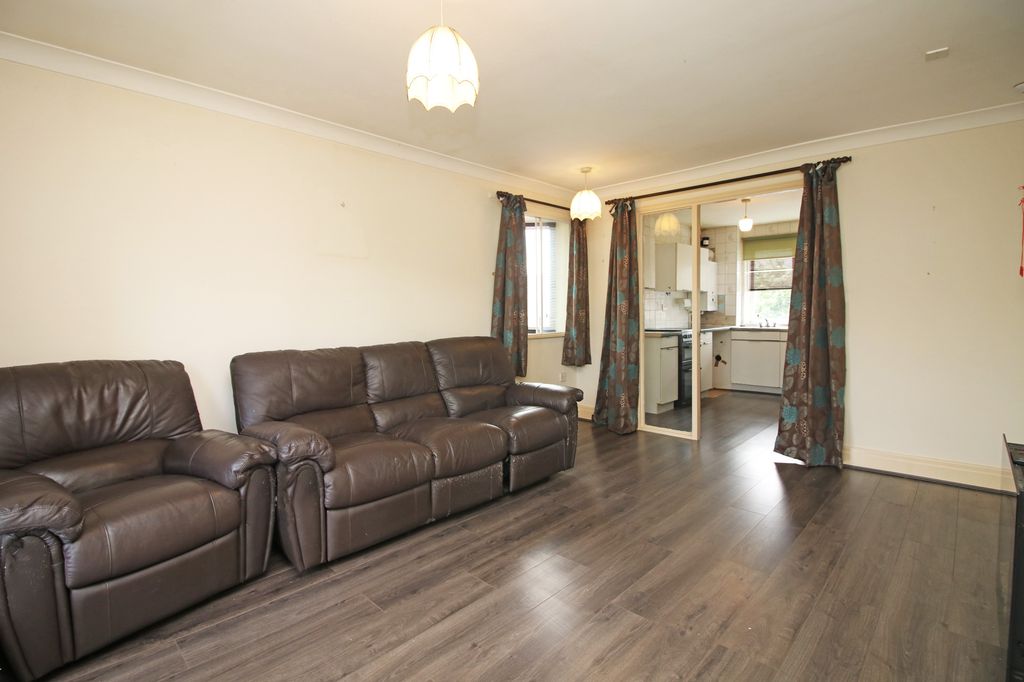 Additional image 4 of 2 bed flat for saleElsinore Close, Fleetwood FY7