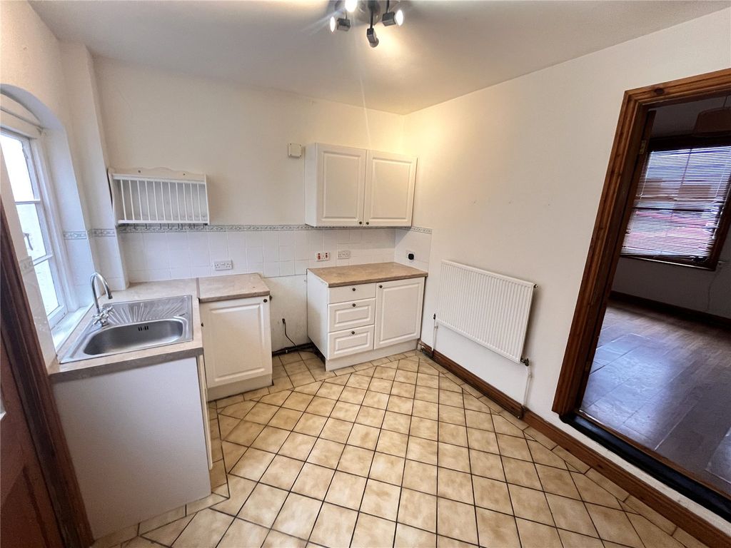 Property photo 3 of 15 Picture No. 07