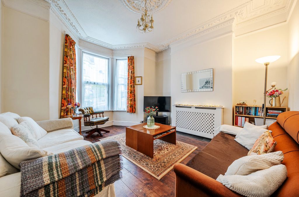 Property photo 2 of 18 1440029 (3).Jpg
