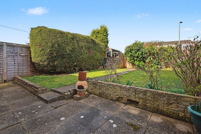 Property photo 3 of 15 Garden