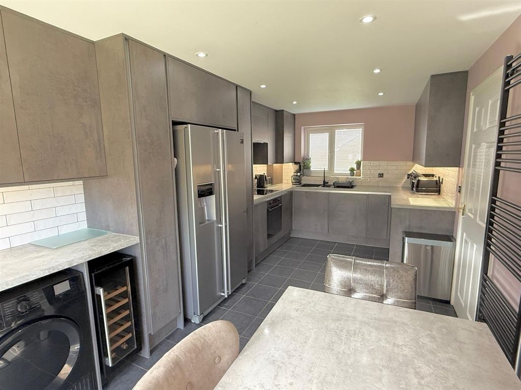 Property photo 3 of 16 Tr7.Jpg