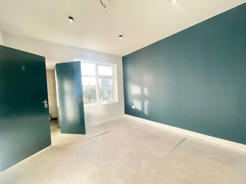 Property photo 2 of 3