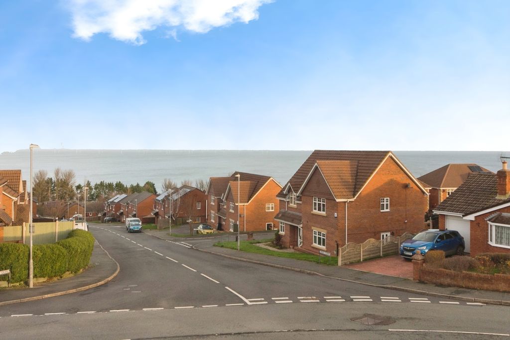 Property photo 2 of 16 Pbox-Img.Jpg