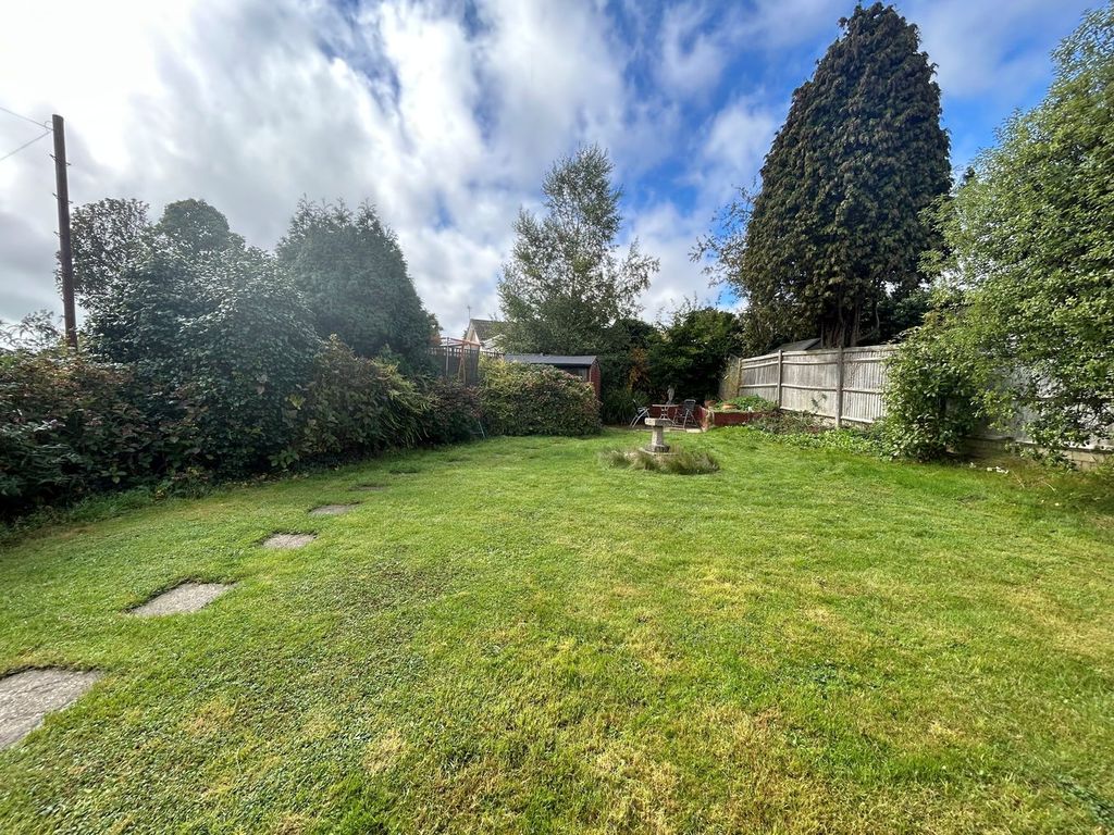 Property photo 3 of 19