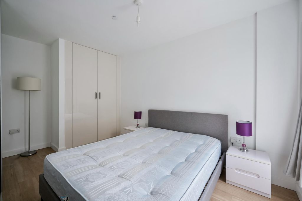 Property photo 3 of 3