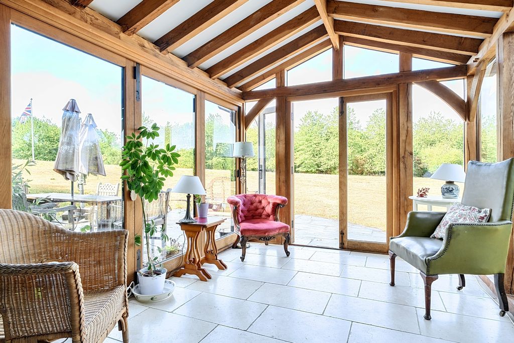 Property photo 3 of 48 1508809 (9)