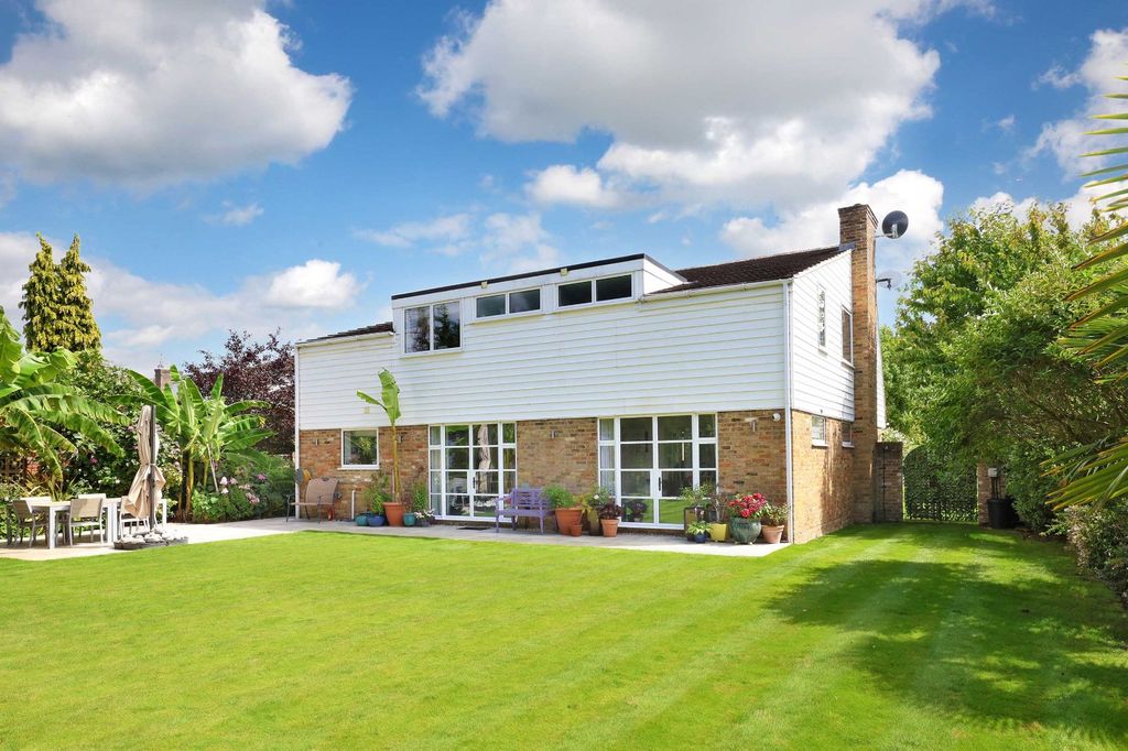 Property photo 3 of 25 Picture No. 07