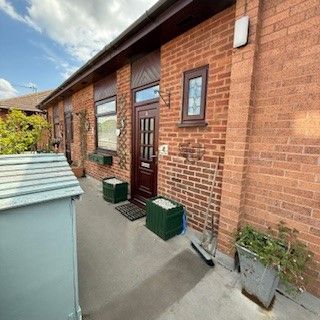 Property photo 2 of 18 Photo 8