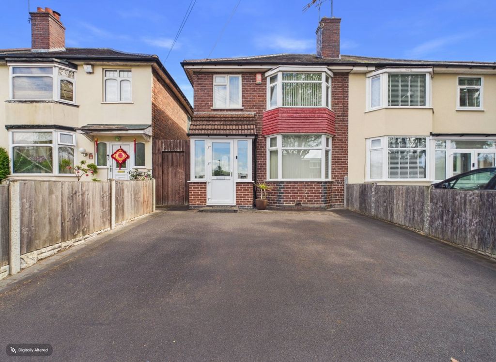 Property photo 1 of 18 Cam01698G0Pr0228Still024001