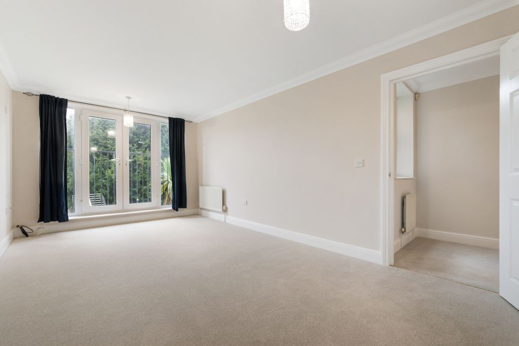 Property photo 3 of 14 Picture No. 31