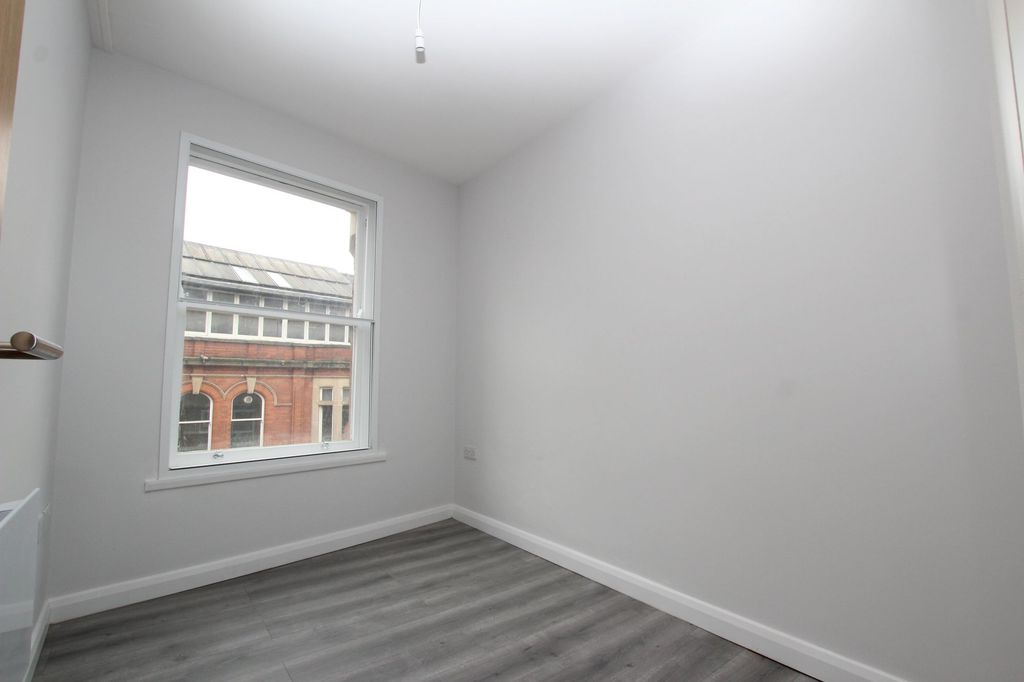 Property photo 2 of 4