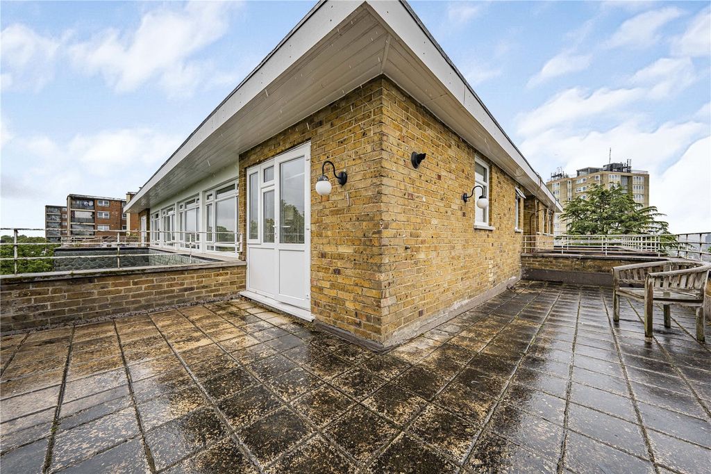 Property photo 2 of 15 Picture No. 09