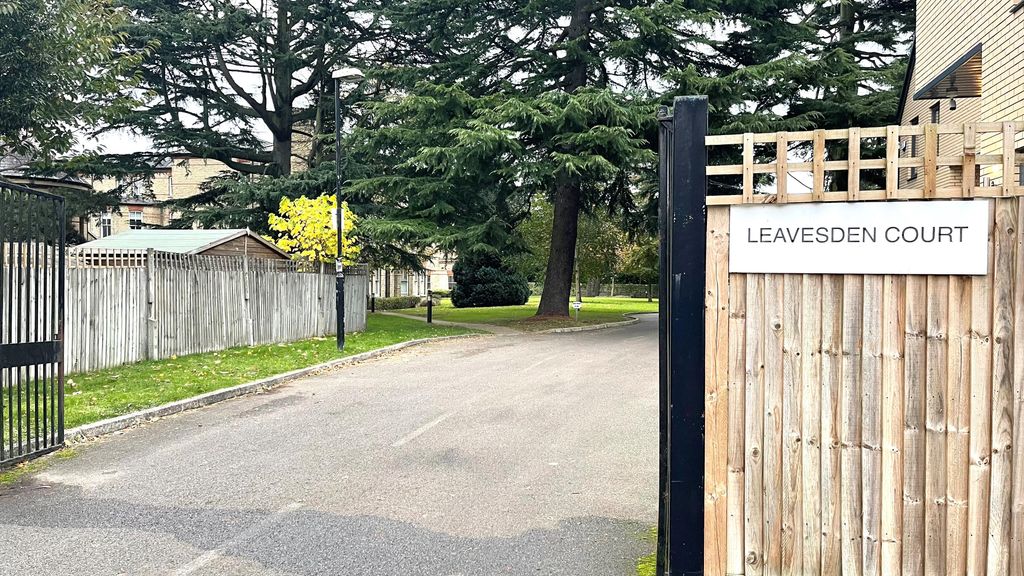 Property photo 2 of 13 Front