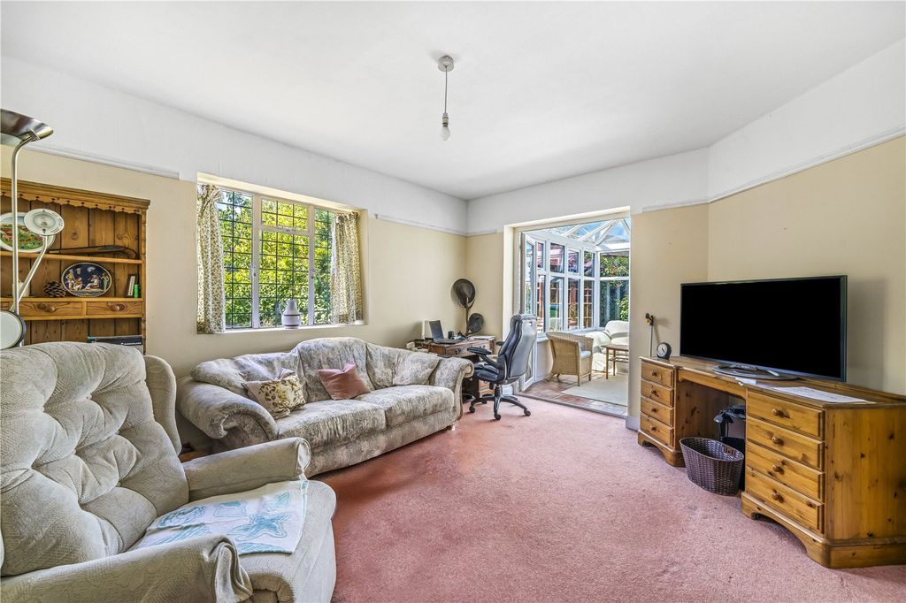 Property photo 2 of 14 Picture No. 20