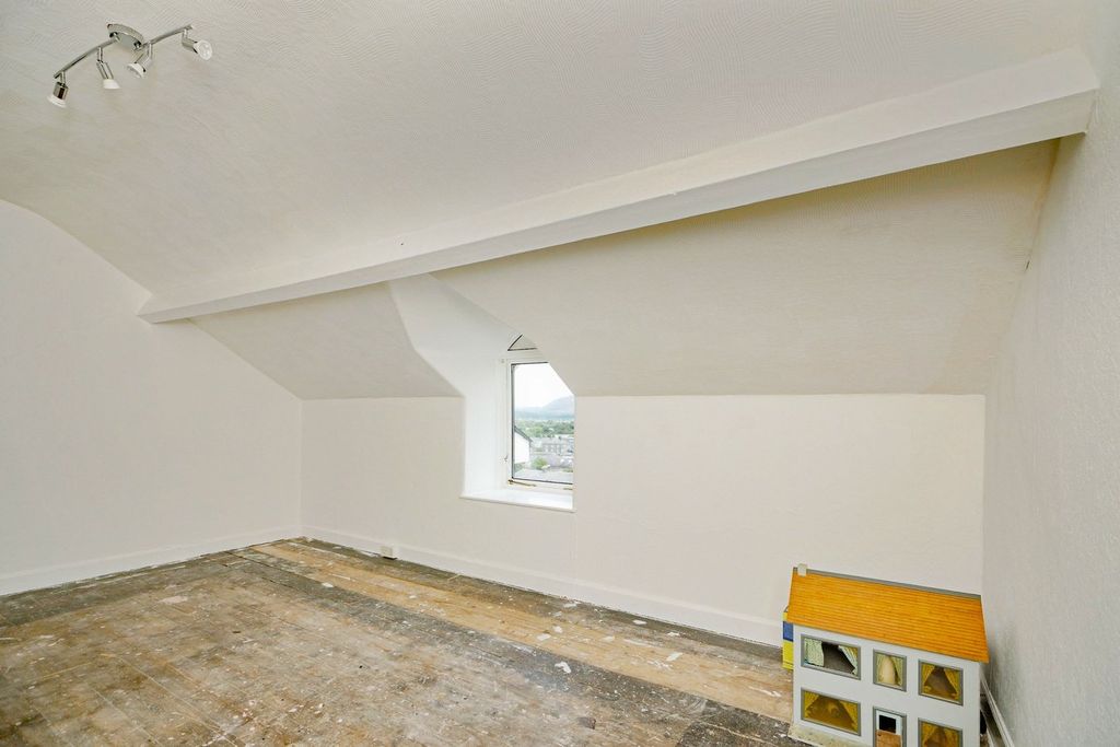 Additional image 17 of 4 bed town house for saleRoche Terrace, Porthmadog LL49