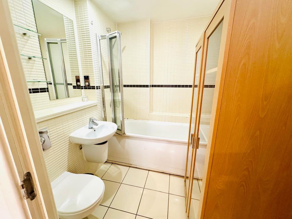 Property photo 2 of 19 Gallery