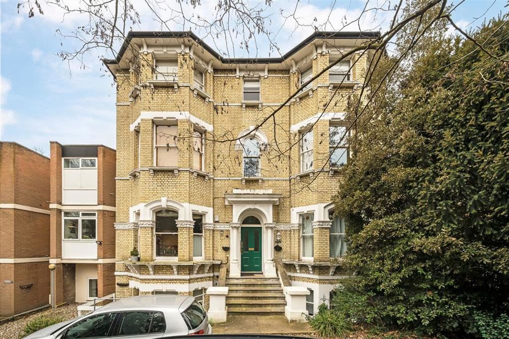 Property photo 1 of 5