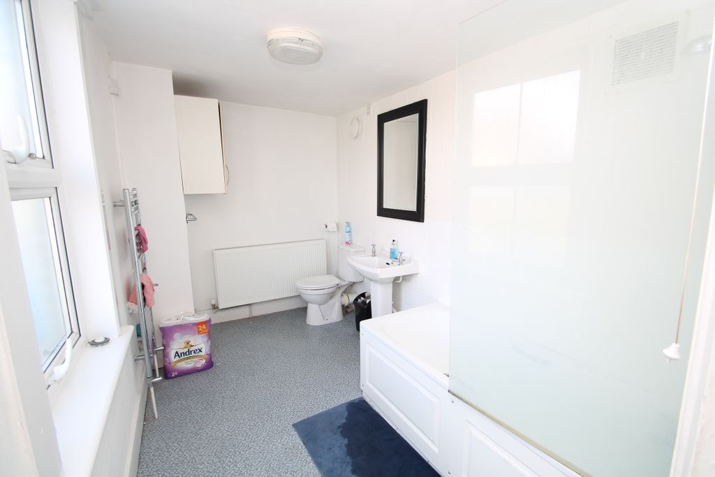 Additional image 5 of Room to rentRedvers Road, Brighton BN2