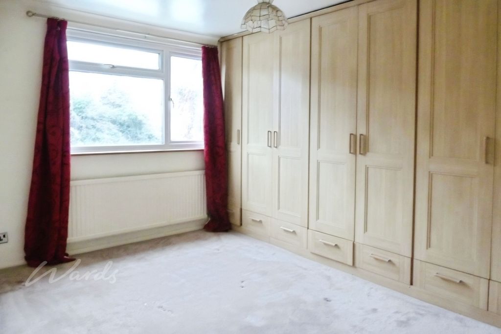 Property photo 3 of 5 Killigarth Bedroom