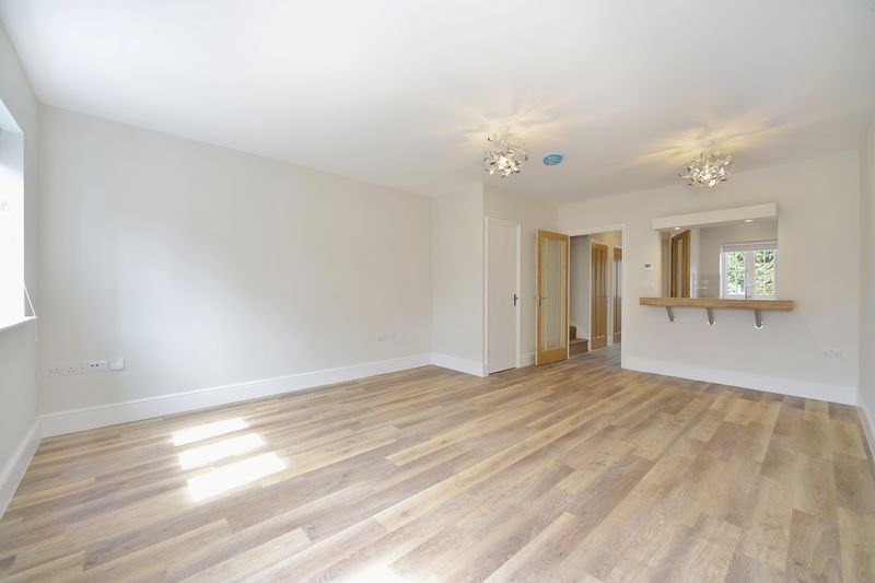 Property photo 3 of 14 Photo 1