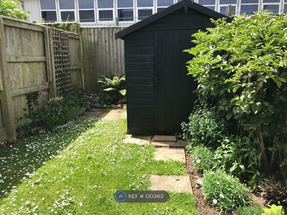 Property photo 2 of 10 Garden