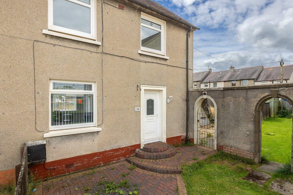 Property photo 1 of 21