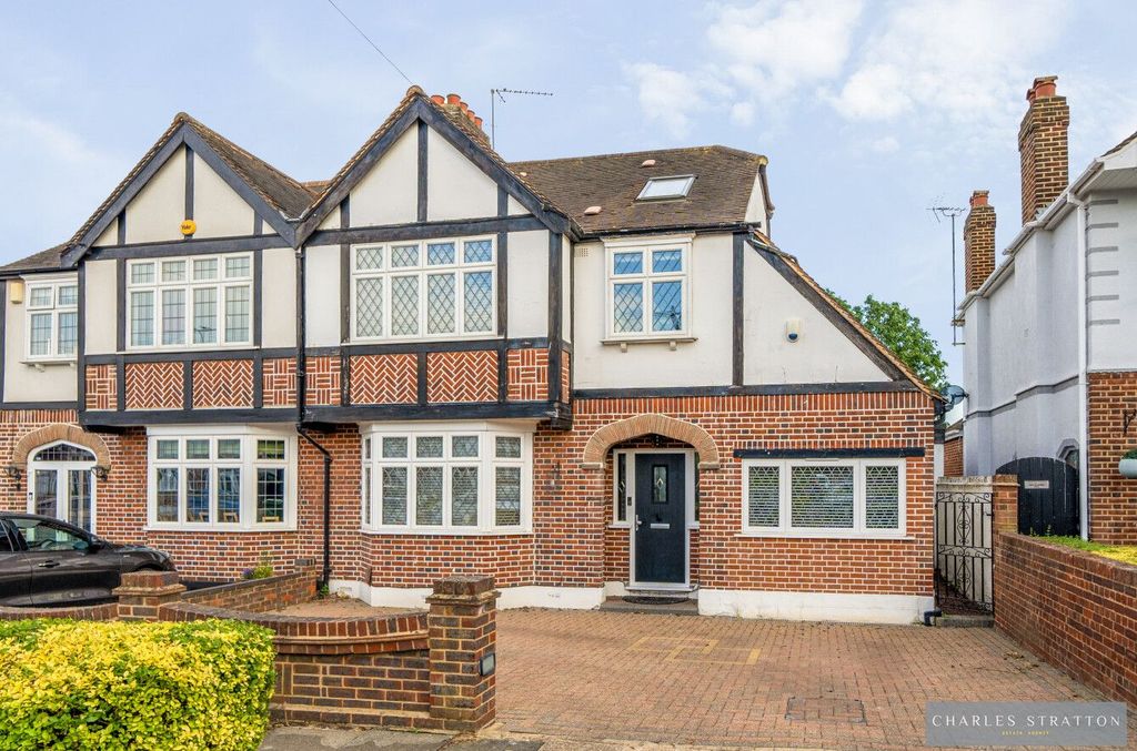 Property photo 1 of 19