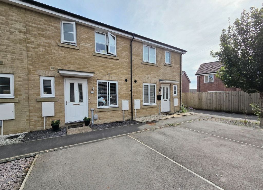3 bed terraced house to rentHeol Healey, Coity CF35