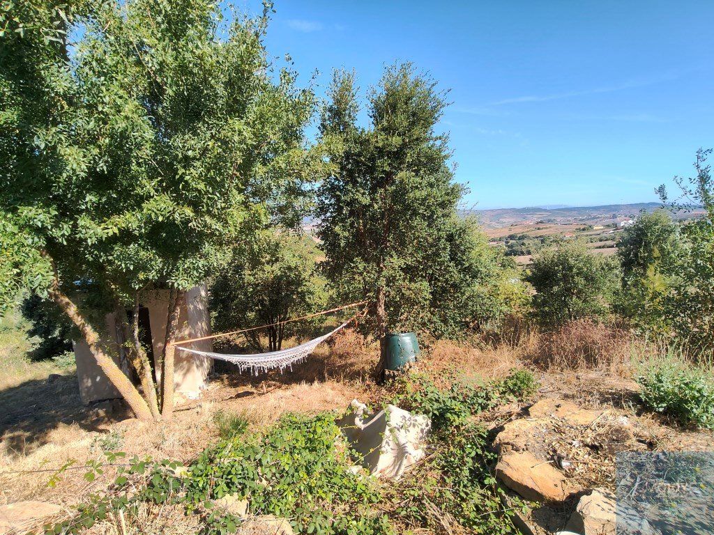 Property photo 2 of 34