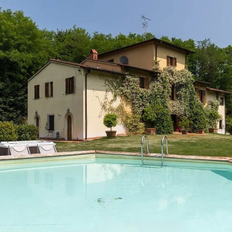 Property photo 1 of 17 Charming Villa In Reggello, Tuscany