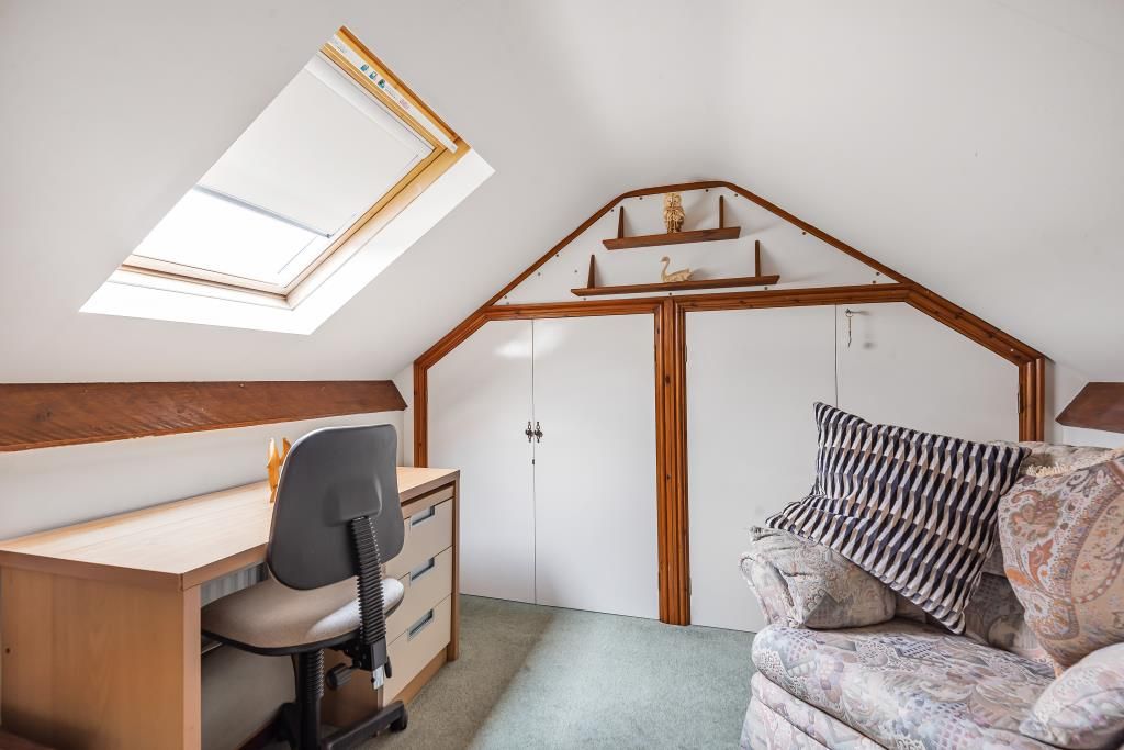 Property photo 2 of 10 Bedroom/Study