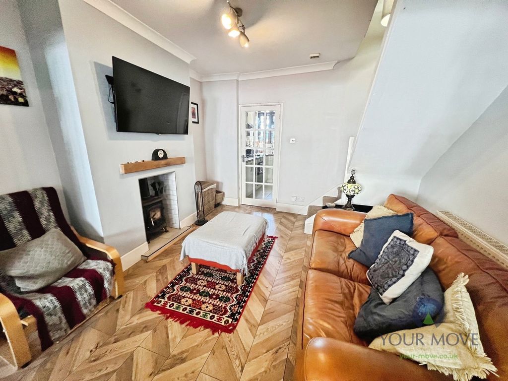 Property photo 3 of 14 Pbox-Img.Jpg
