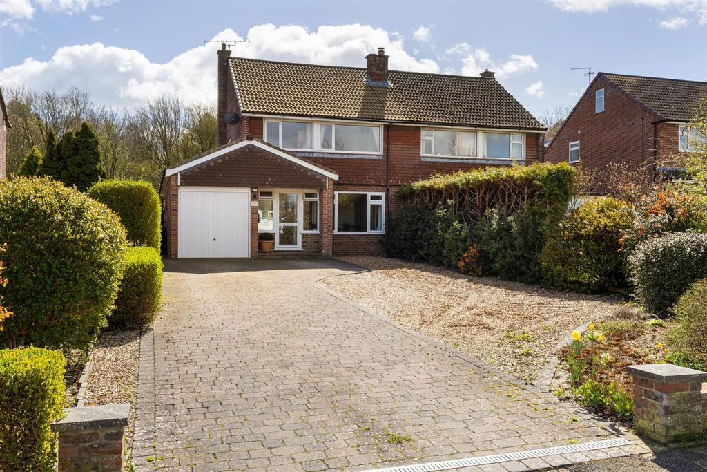 Property photo 1 of 25 010A9950-Hdr.Jpg