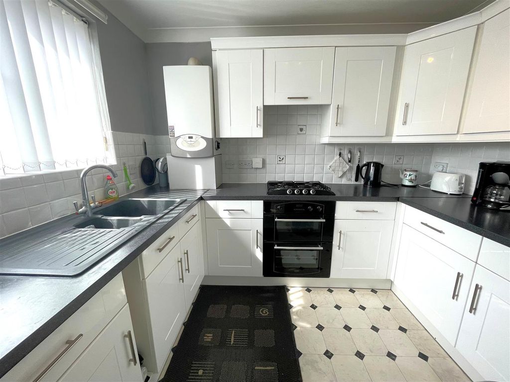 Property photo 3 of 7 2.Jpg