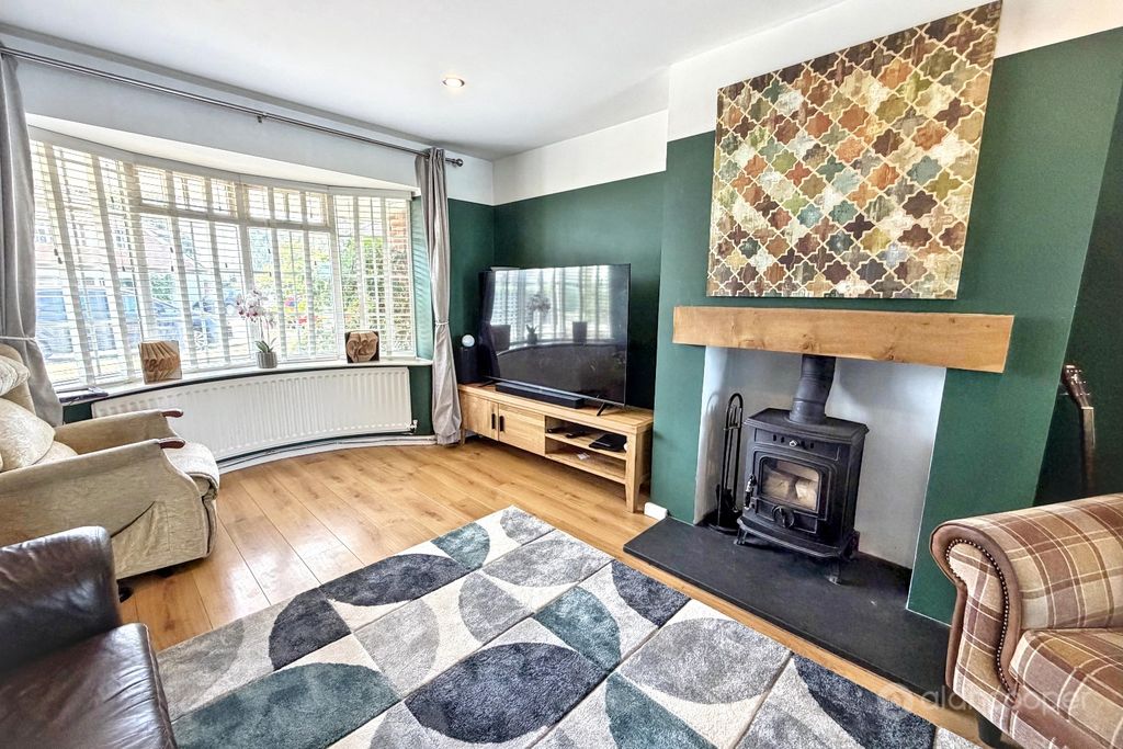 Property photo 2 of 22 5322383