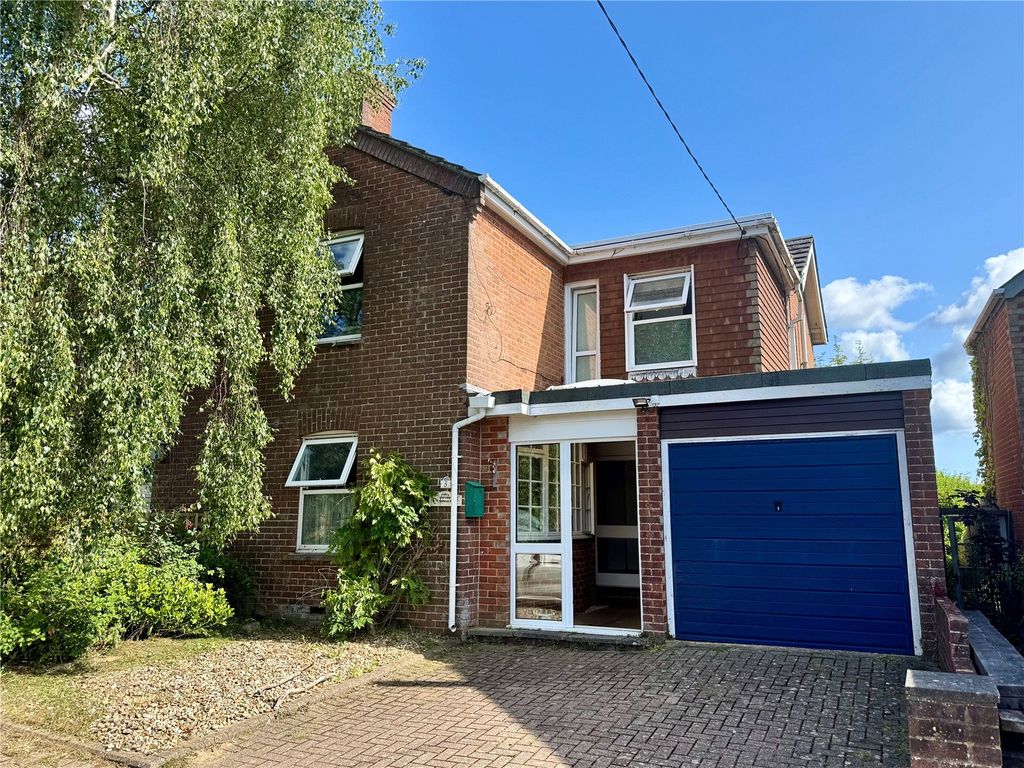 Property photo 1 of 14 Picture No. 01