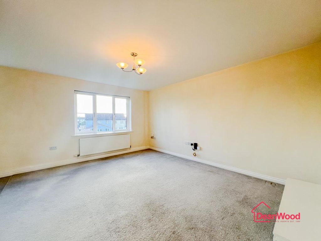 Property photo 3 of 17 3.Jpg