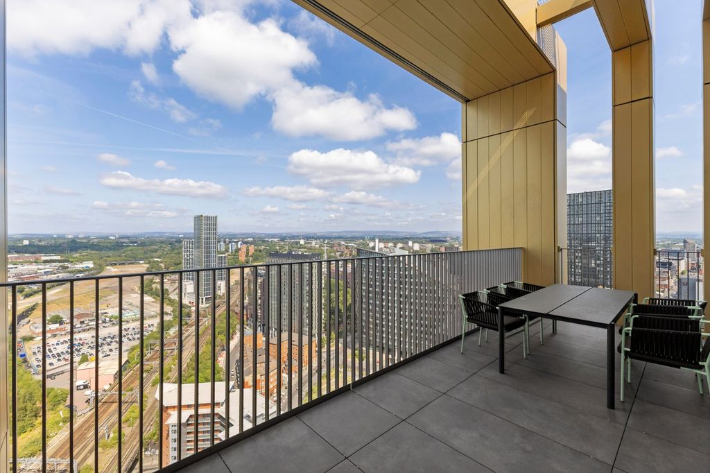 Property photo 3 of 15 Balcony