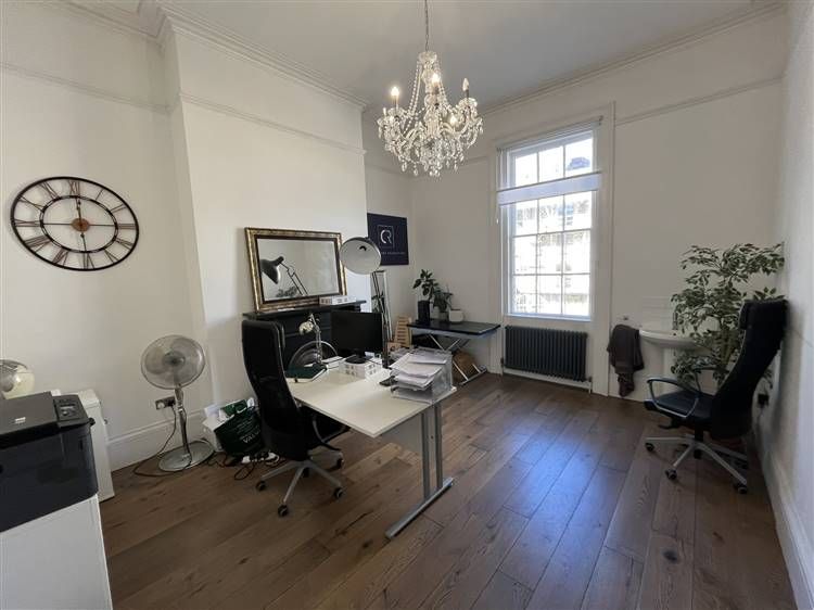 Property photo 2 of 4