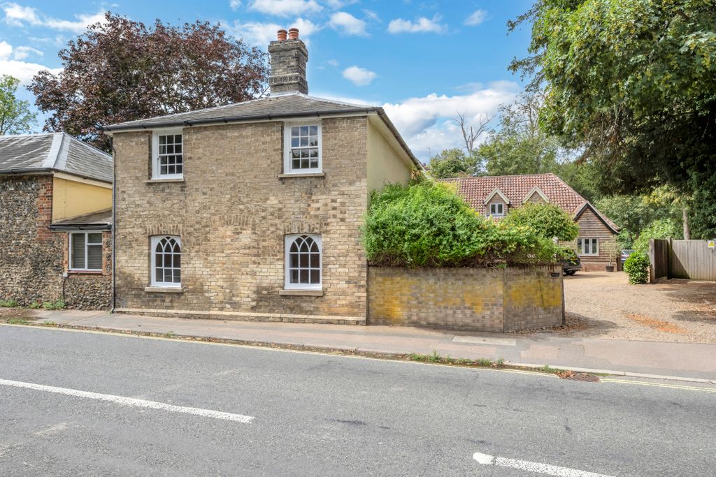 Property photo 1 of 24