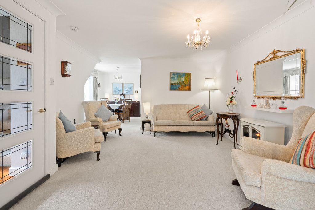 Property photo 3 of 26